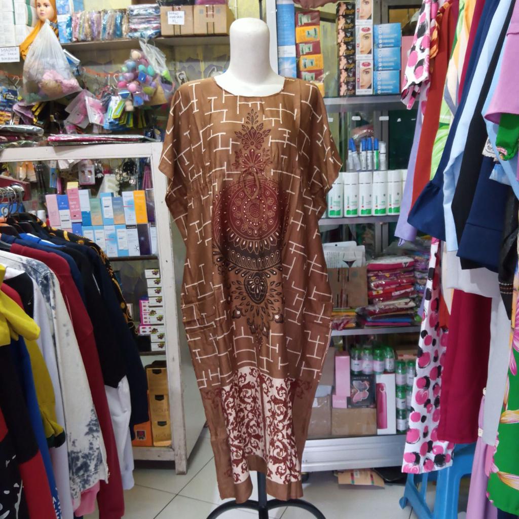 ini adalah Daster Jumbo Sultan, size: XXL, material: Cutton rayon, color: Chocho, brand: Dasterwanitaindonesia, age_group: all ages, gender: female