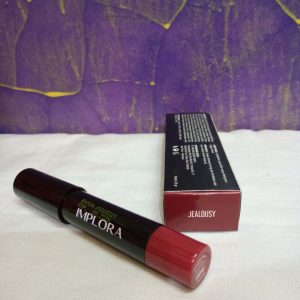 ini adalah Implora Lip Crayon Jealousy, brand: Implora, age_group: all ages, gender: female