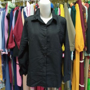 ini adalah Kemeja Wanita Polos Hitam, size: LD 100 cm, material: Cotton, color: black, brand: kemvievieindonesia, age_group: all ages, gender: female