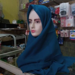 ini adalah Bella Square Blue Toska, size: 115cmx115cm, material: Double Hicon, color: blue tosca, brand: BellaSquareCepu, age_group: all ages, gender: female
