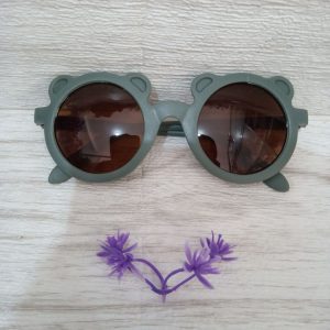 ini adalah Kacamata Anak Bear Hijau, material: plastic, color: green, brand: Aksesorianakcepu, age_group: kids, gender: unisex