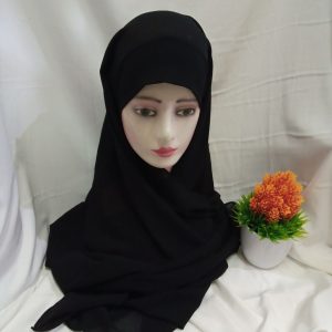 ini adalah Pasmina Inner Hitam, size: 75cmx175cm, material: cotton ceruty, color: black, brand: Pashminainnercepu, age_group: all ages, gender: female