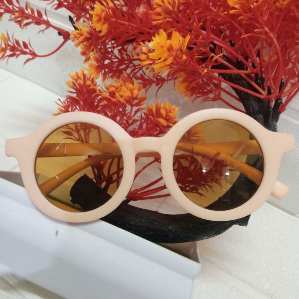 ini adalah Kacamata Anak Polos Pink, size: 11.5cm,4.5cm,1.2cm, material: plastic, color: pink, brand: Aksesorianakcepu, age_group: kids, gender: unisex