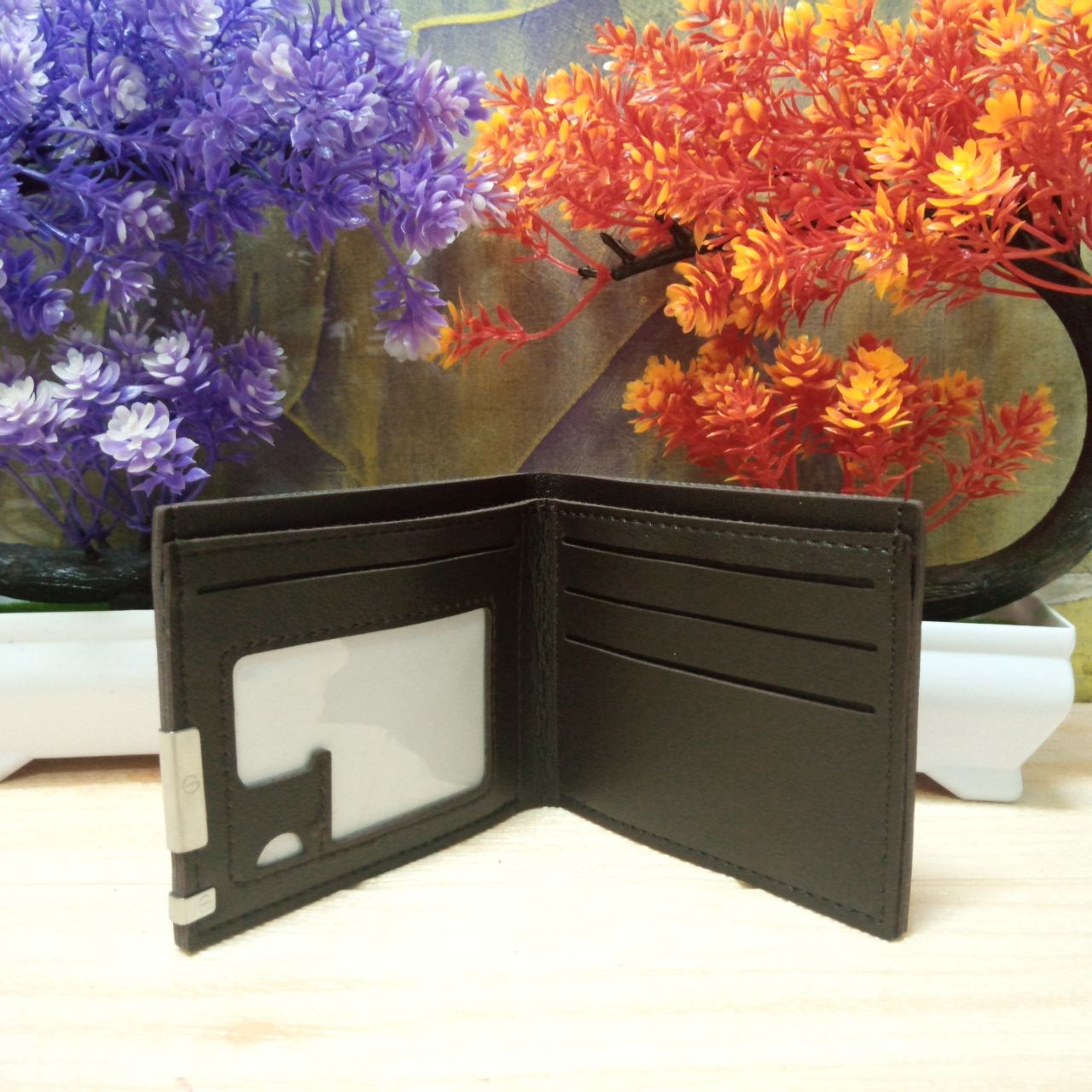 ini adalah Dompet Pria N88 Hitam, size: Mini, material: sintetis, color: black, brand: Dompetn88cepu, age_group: all ages, gender: male