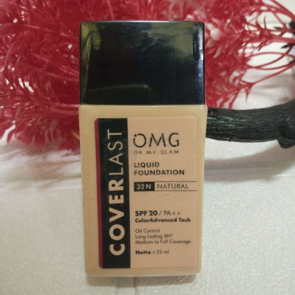 ini adalah OMG Liquid Foundation Natural, brand: Oh My Glam, age_group: all ages, gender: female