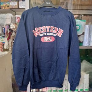 ini adalah Sweater Western Navy, size: LD 90cm, Panjang 60cm, material: Fleece, color: navy, brand: Sweaterwesterncepu, age_group: all ages, gender: unisex