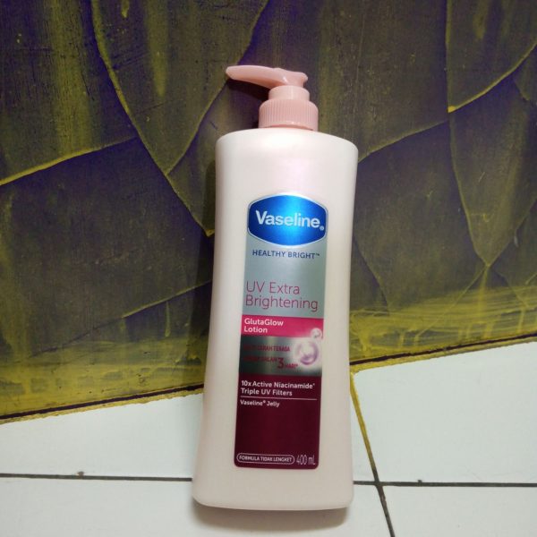 ini adalah Vaselin Healty Lotion 400ml, brand: vaseline, age_group: all ages, gender: unisex